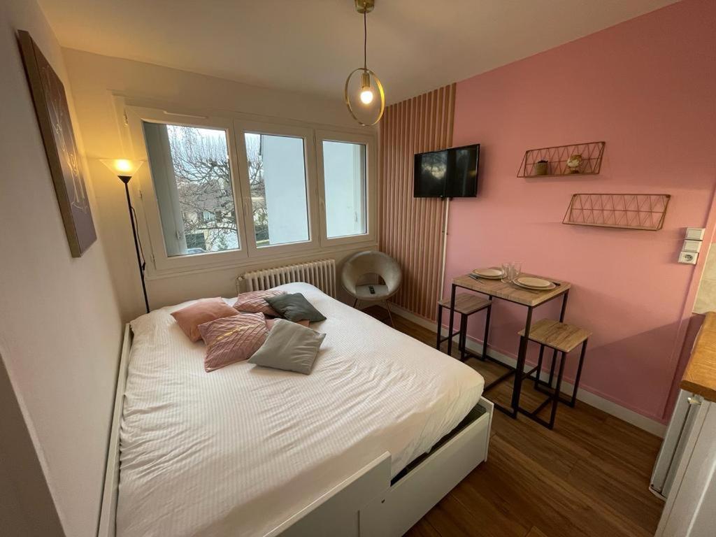 Rose, Studio Proche Centre Ville 캉 외부 사진