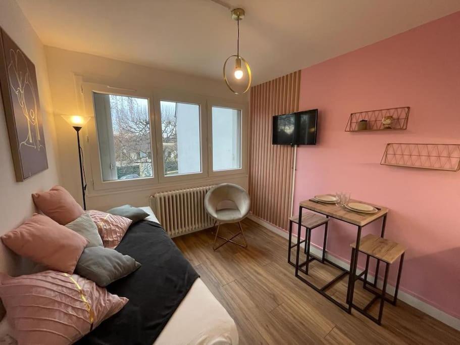 Rose, Studio Proche Centre Ville 캉 외부 사진